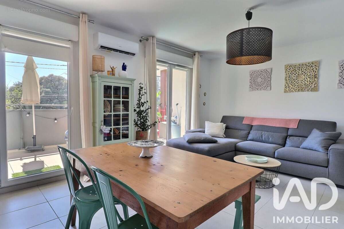 Photo 3 - Appartement à MARSEILLE-10E