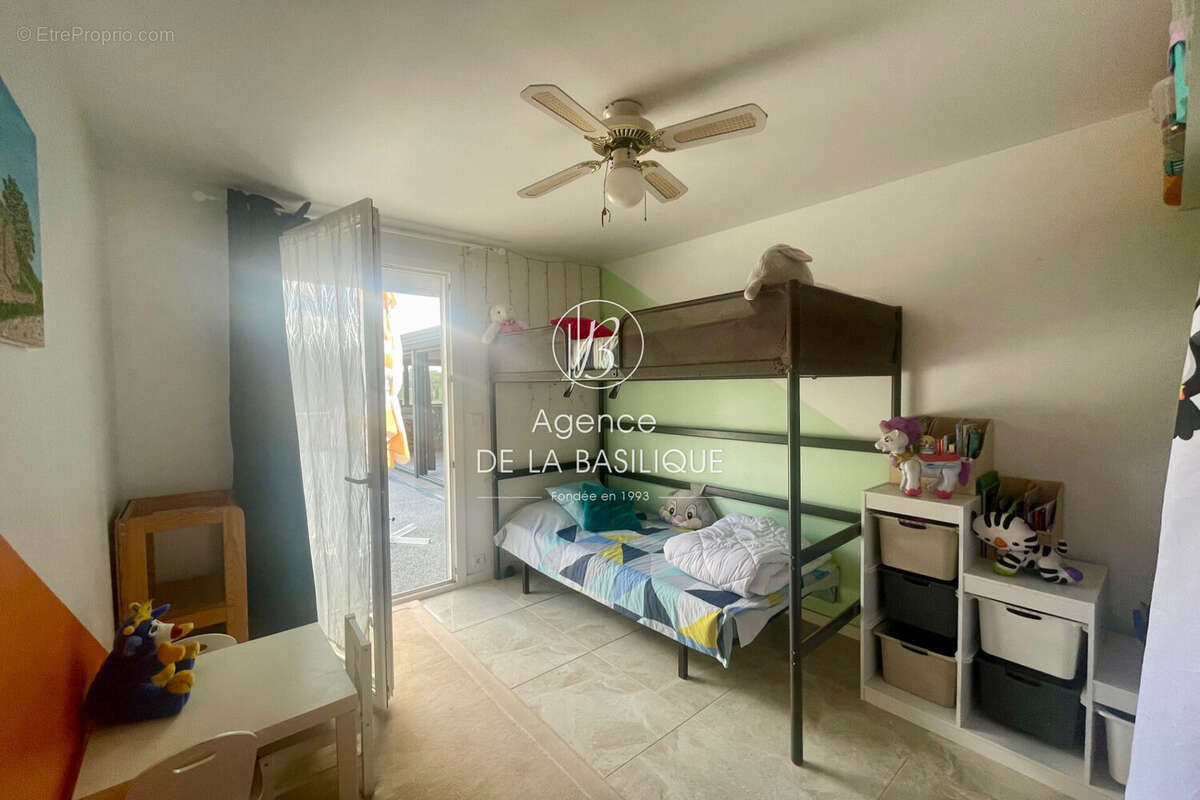 Maison à SAINT-MAXIMIN-LA-SAINTE-BAUME