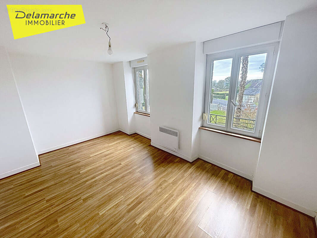 A vendre Maison Montaigu  les bois 5 pièce(s) - photo 8