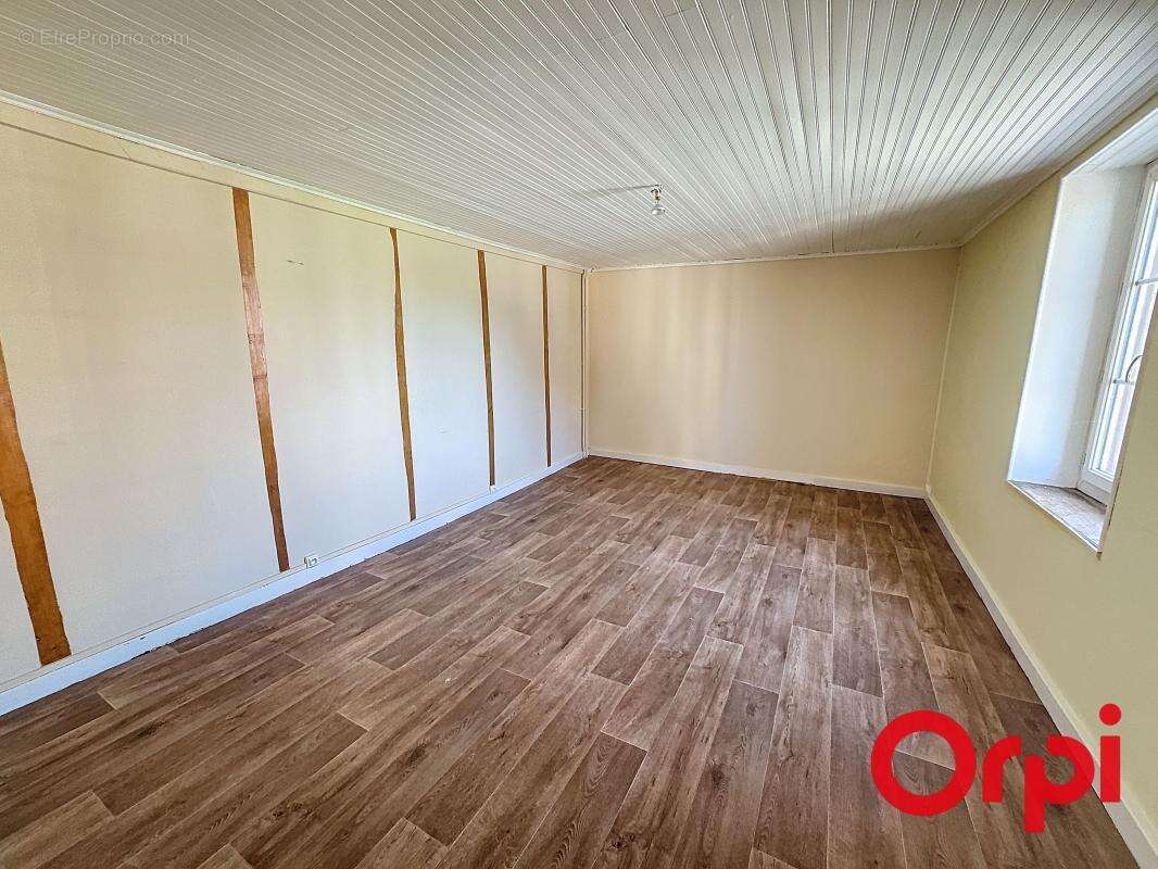 Maison à MAISONNAIS