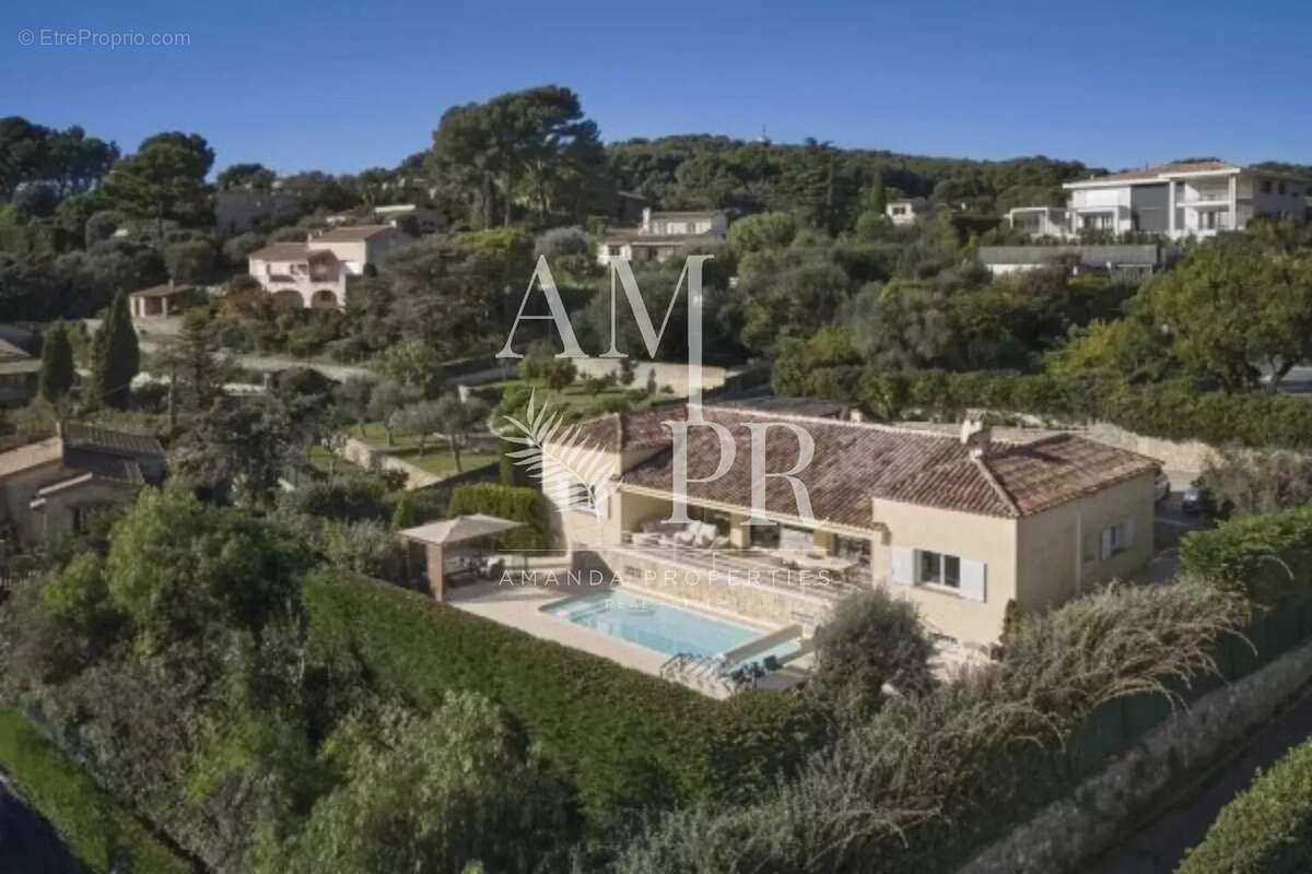 Villa plain pied-vue mer- interieur moderne - photo 16