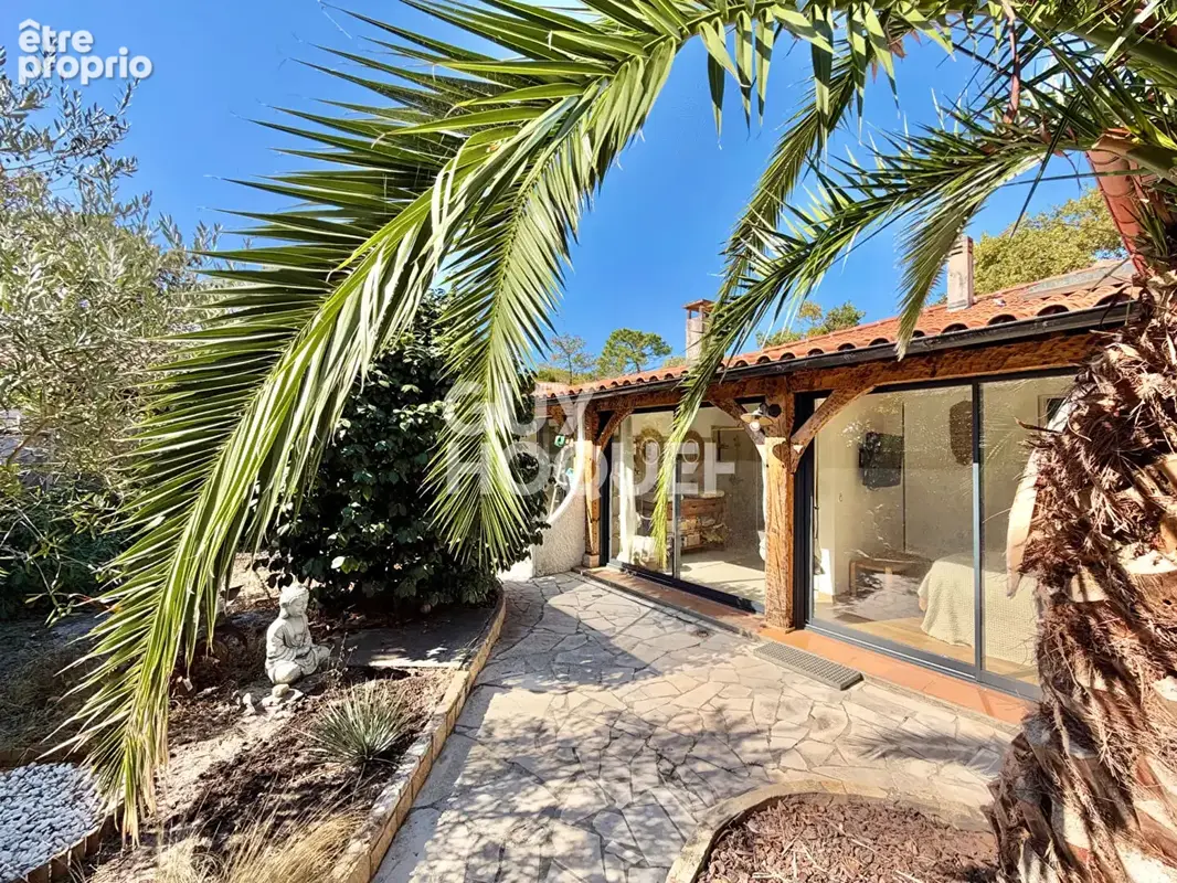LA HUME - Maison de 142 m² entièrement rénovée, plage et gare à pied - photo 9