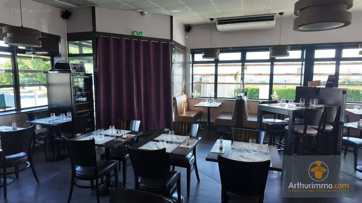 Commerce à CREPY-EN-VALOIS