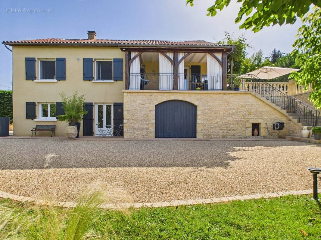 Maison à SARLAT-LA-CANEDA