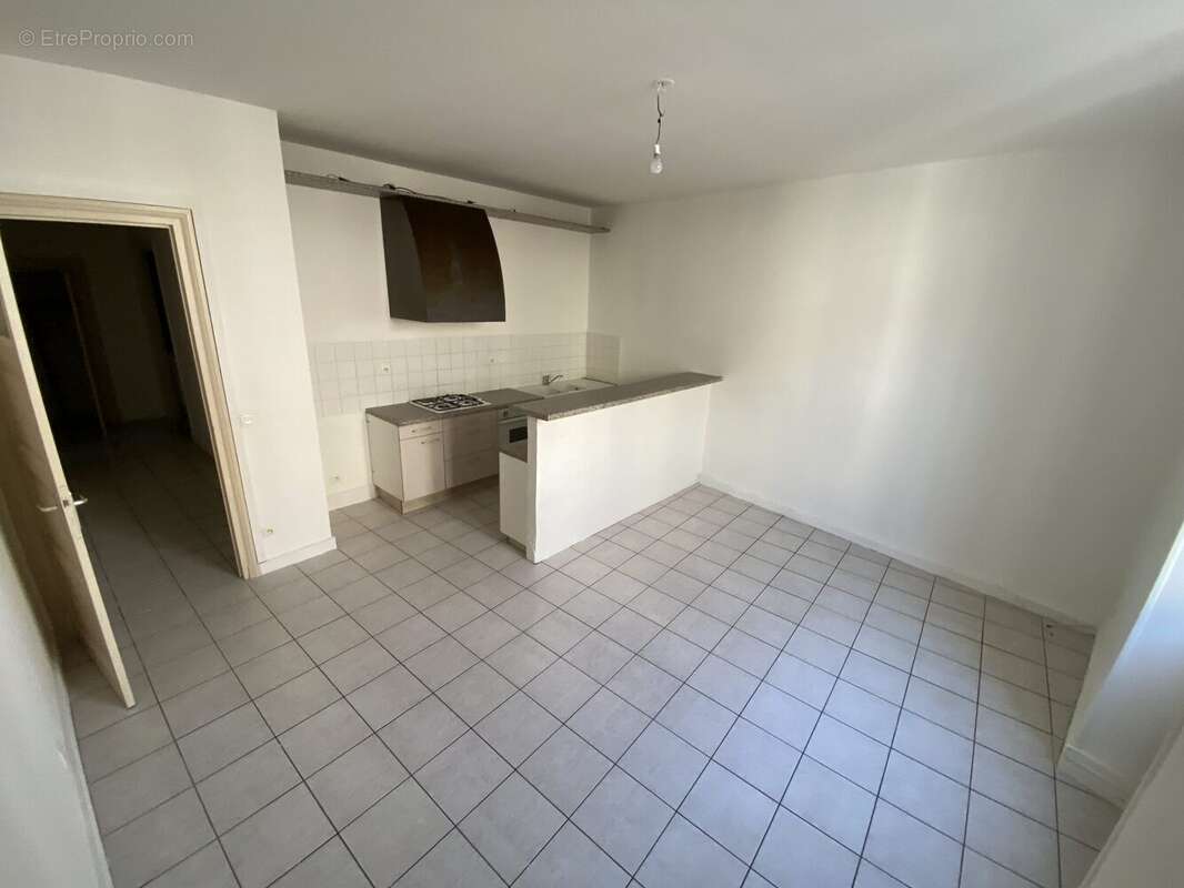 Appartement à CONDRIEU