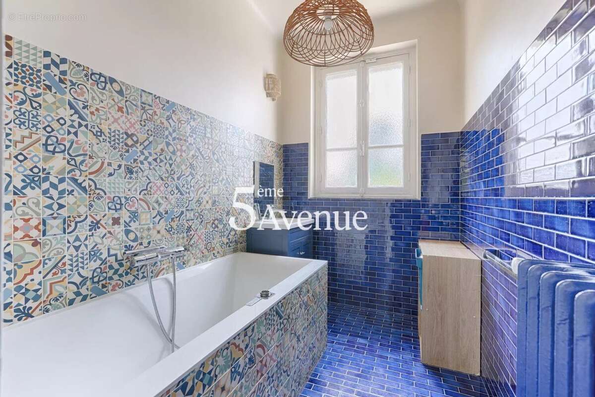 Maison à SAINT-MAUR-DES-FOSSES