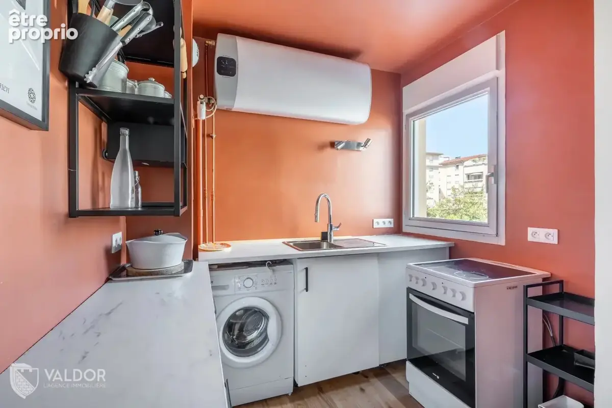 Appartement plein centre d'Ecully - T1bis - 39m2 - sans vis à vis - photo 3