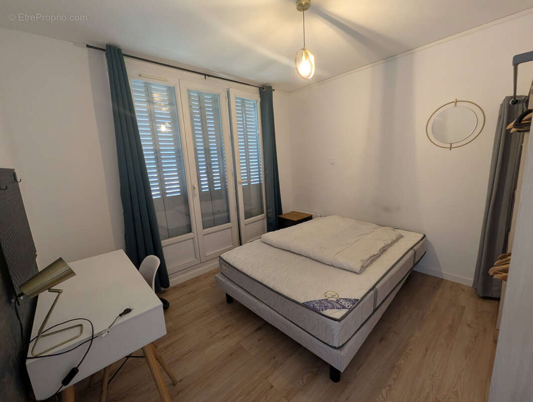 Appartement à FONTAINE