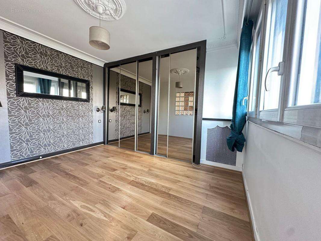 Appartement à SAINT-MAURICE