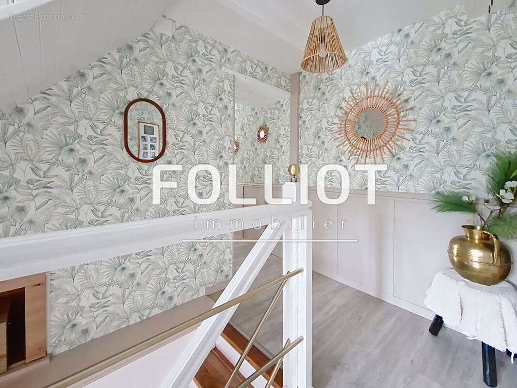 Vente : maison pierre F6 à LONGUEVILLE 50290, Granville - photo 10