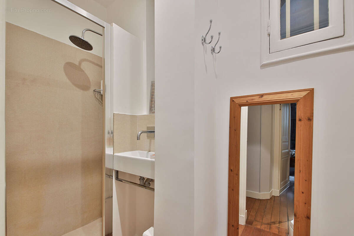 Appartement à PARIS-5E