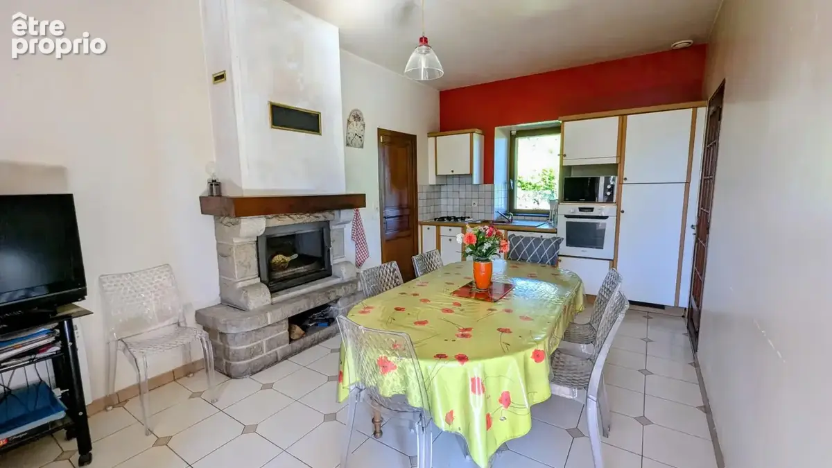 Grande maison  F7  en pierres  163 M² - SAINT GEORGES DE GREHAIGNE -  (35610) - photo 6