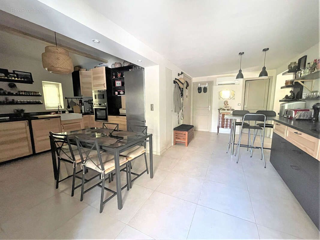 Maison à EYGALIERES