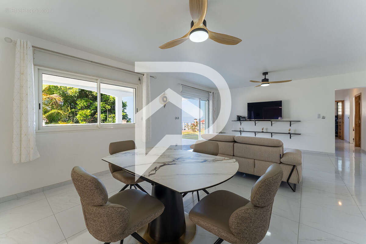 Maison contemporaine avec vue mer et prestations premium - photo 5