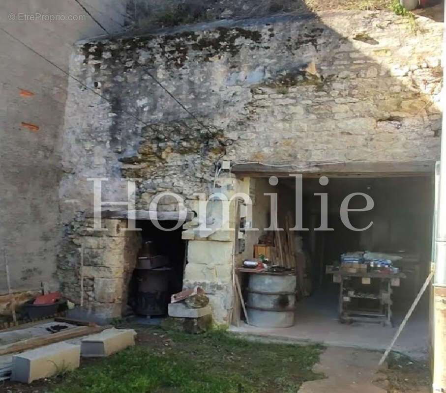 Maison à CHISSAY-EN-TOURAINE