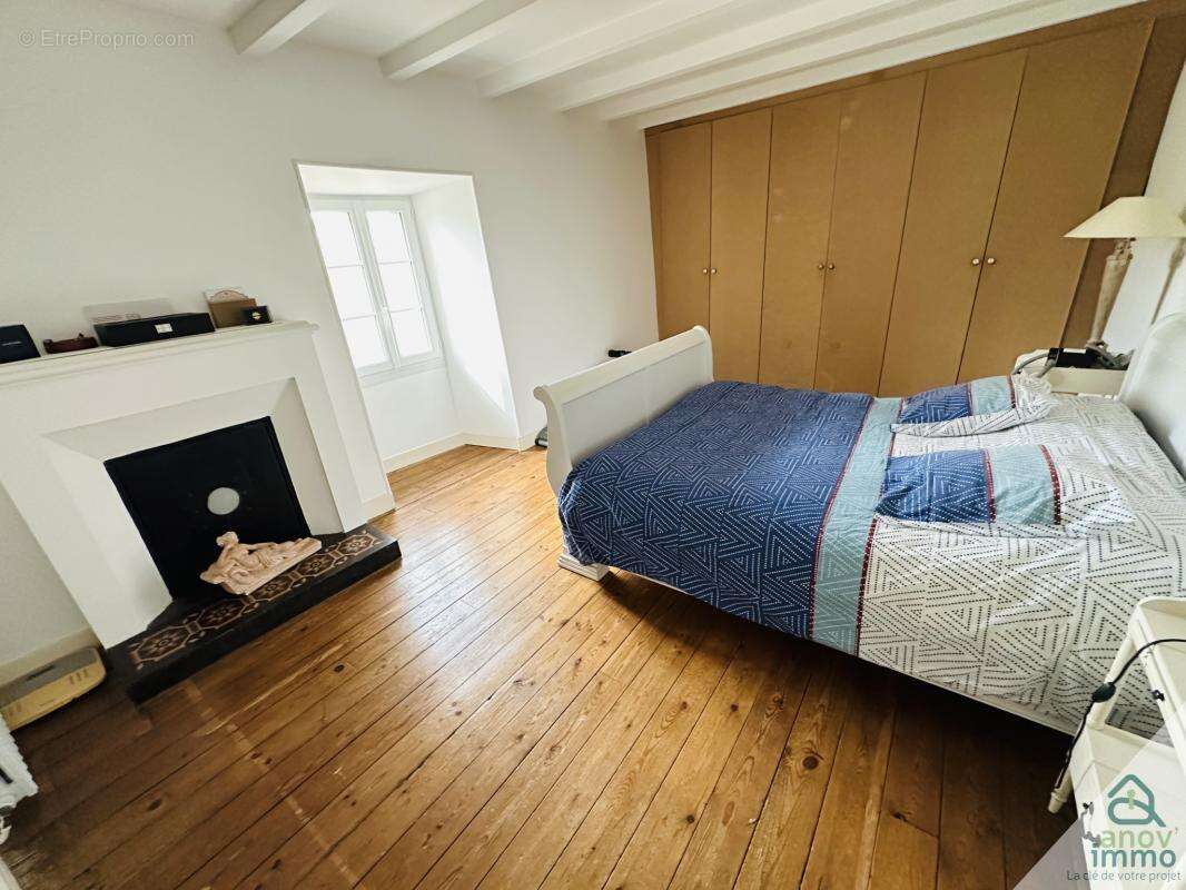 Maison à CHATEAUNEUF-SUR-CHARENTE