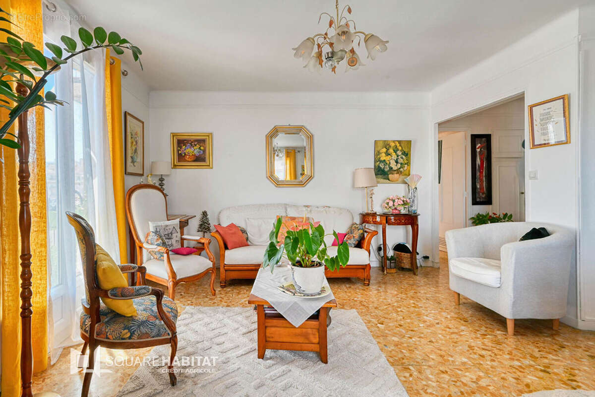 Photo 4 - Appartement à MARSEILLE-4E