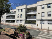 Appartement à LA TOUR-DE-SALVAGNY