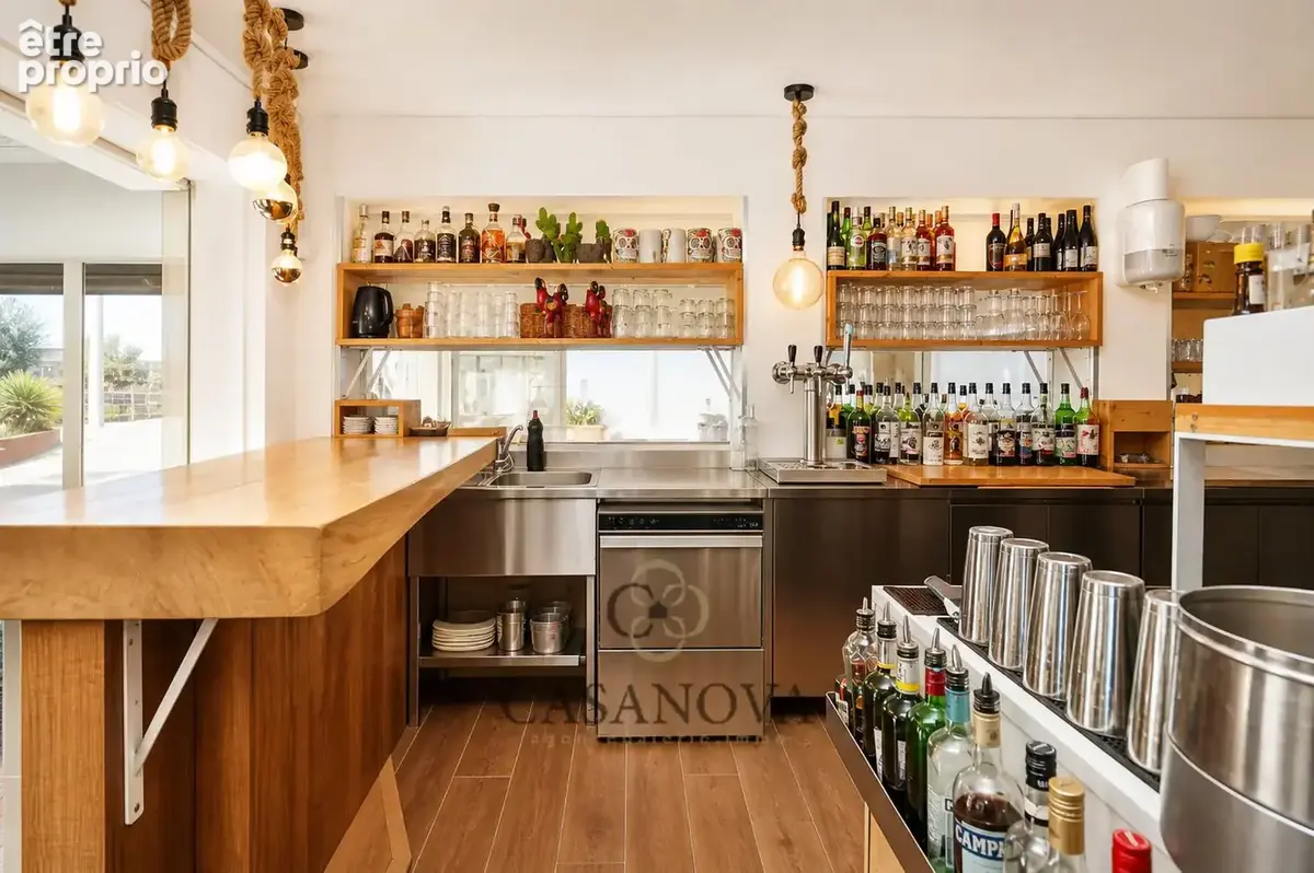 Restaurant front de mer  Emplacement n°1  Palavas-les-Flots  CA 1,39 M  Licence IV  200 places - photo 6