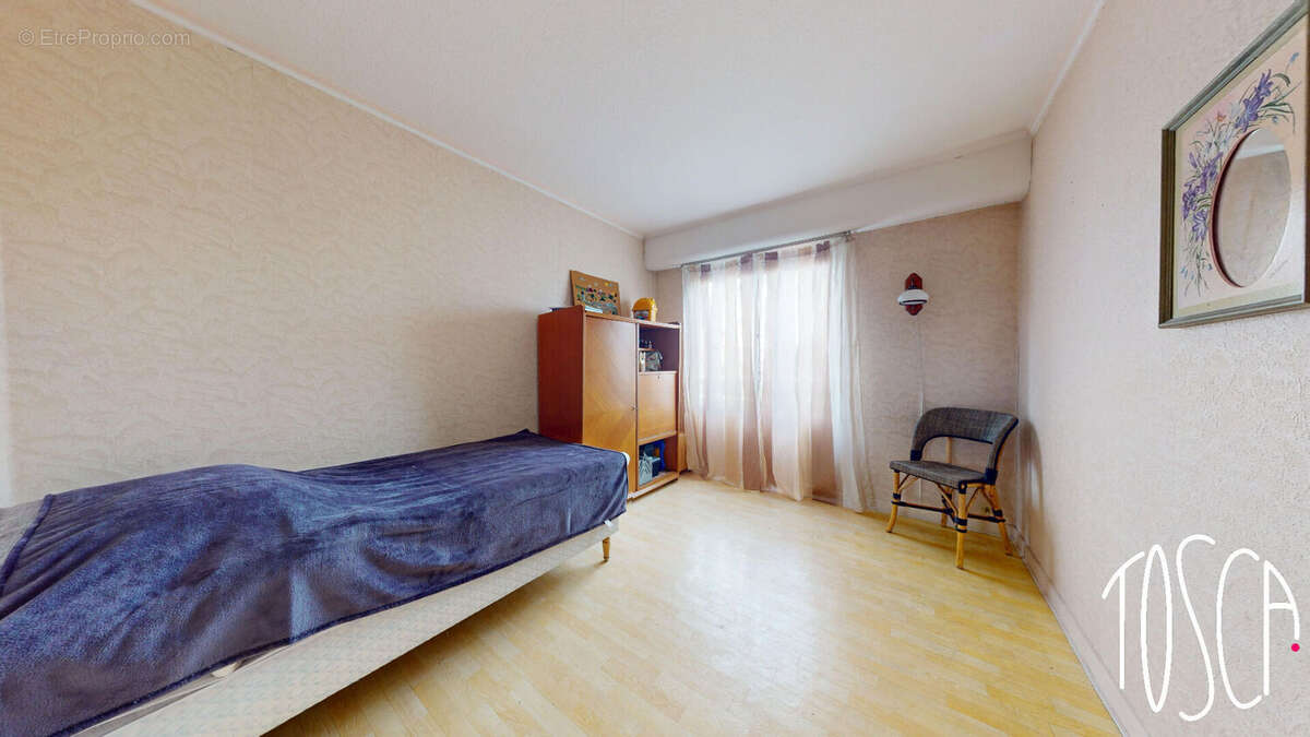 Appartement à THIAIS