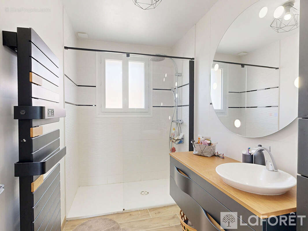 Maison Neuilly Le Real - photo 14