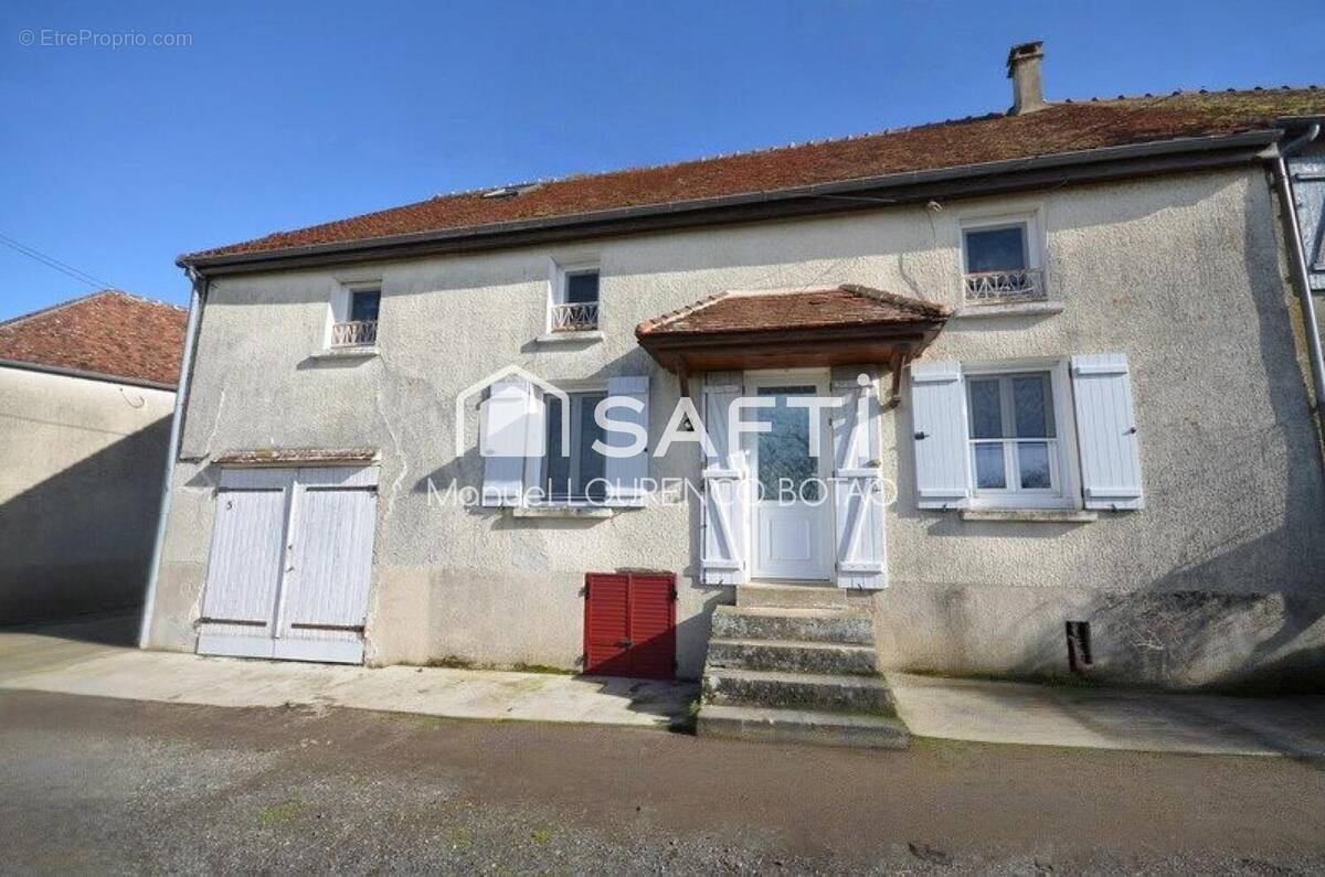 Photo 1 - Maison à MONTOLIVET