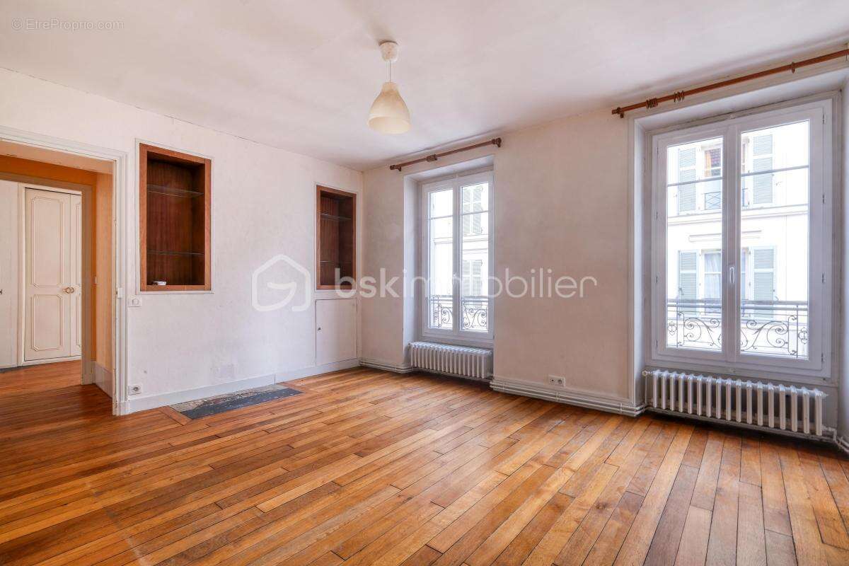 Appartement Centre-ville 4 pièces - photo 2