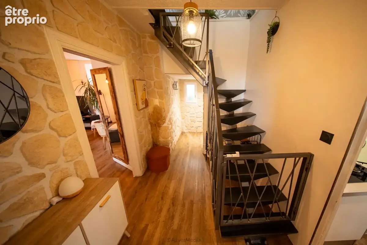 Maison de bourg 7 pièce(s) - 134 m2 - Beaulieu - photo 6