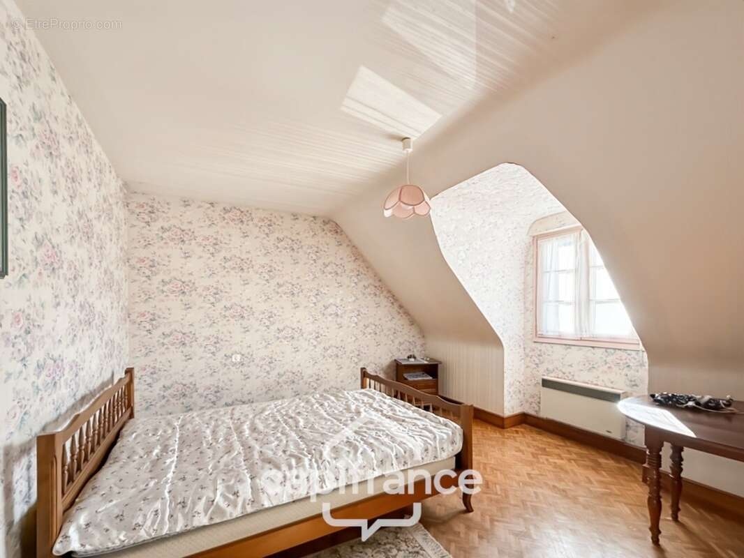 Maison à vendre 5 pièces SAINT GERAND CROIXANVEC (56) - photo 17