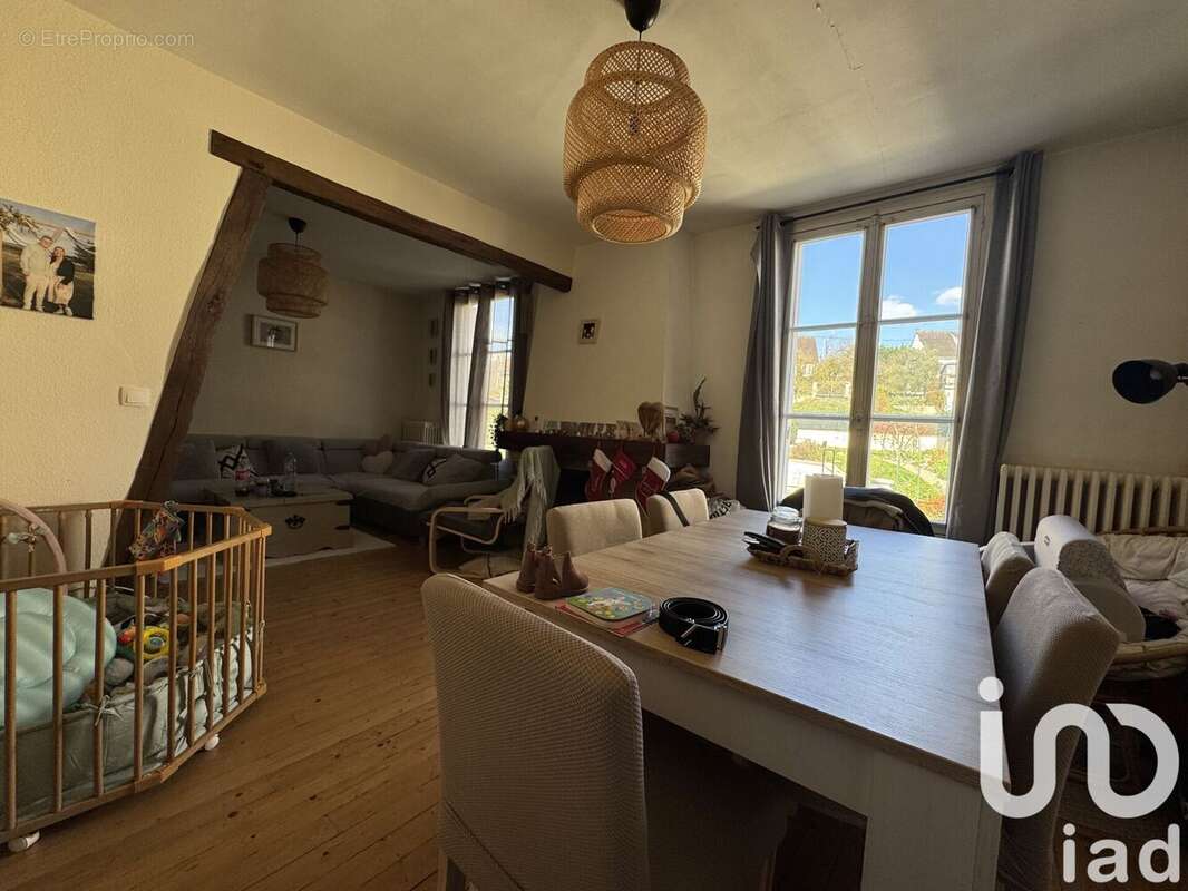 Photo 3 - Maison à CHATEAU-THIERRY