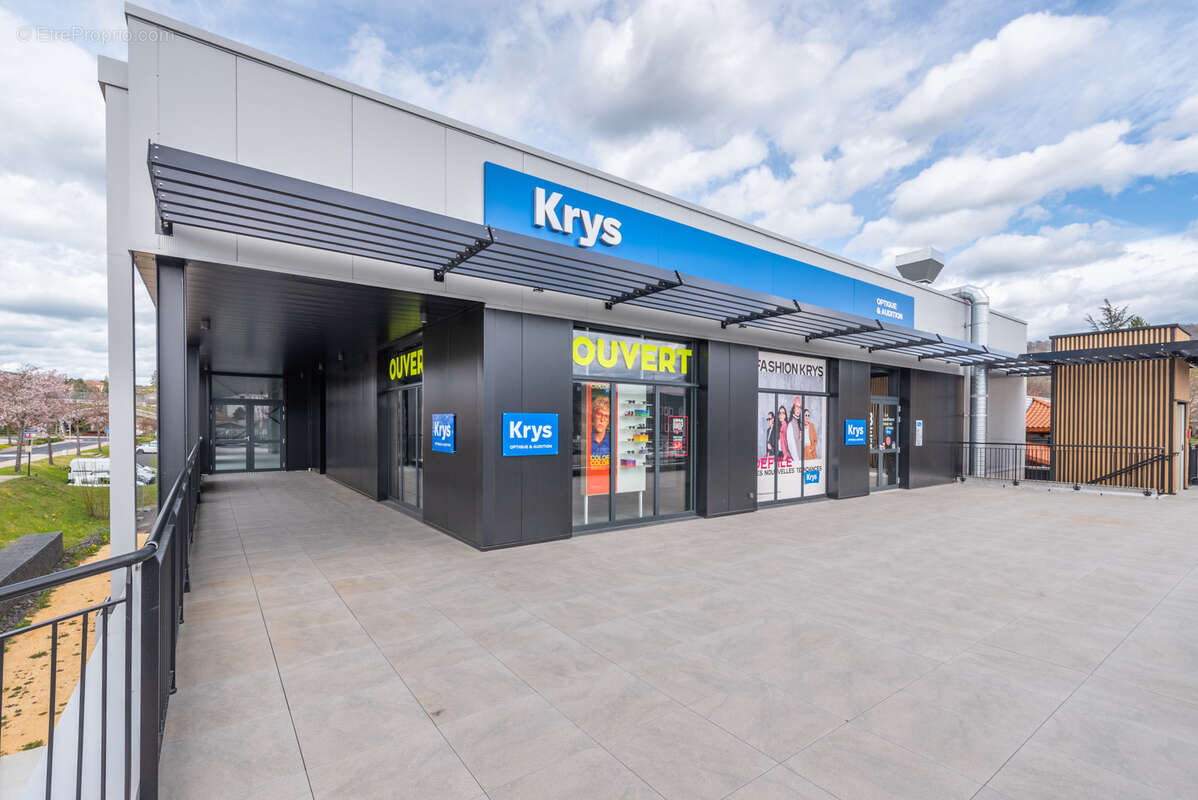 Commerce à BRIVES-CHARENSAC