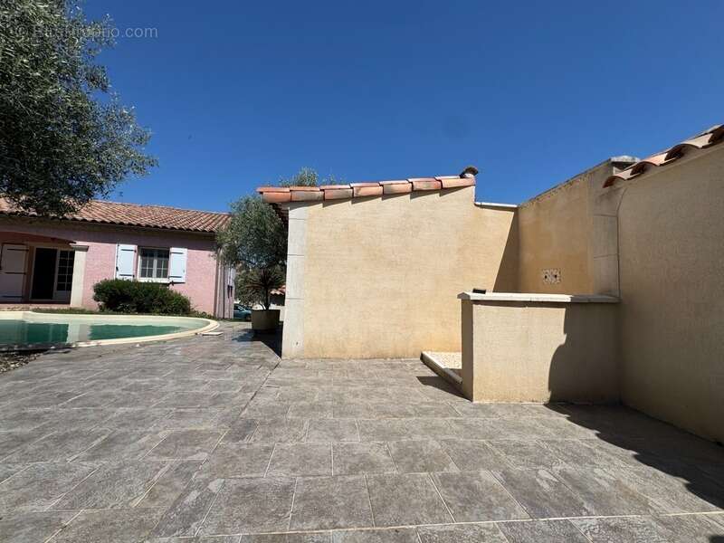 Maison à LES MAGES