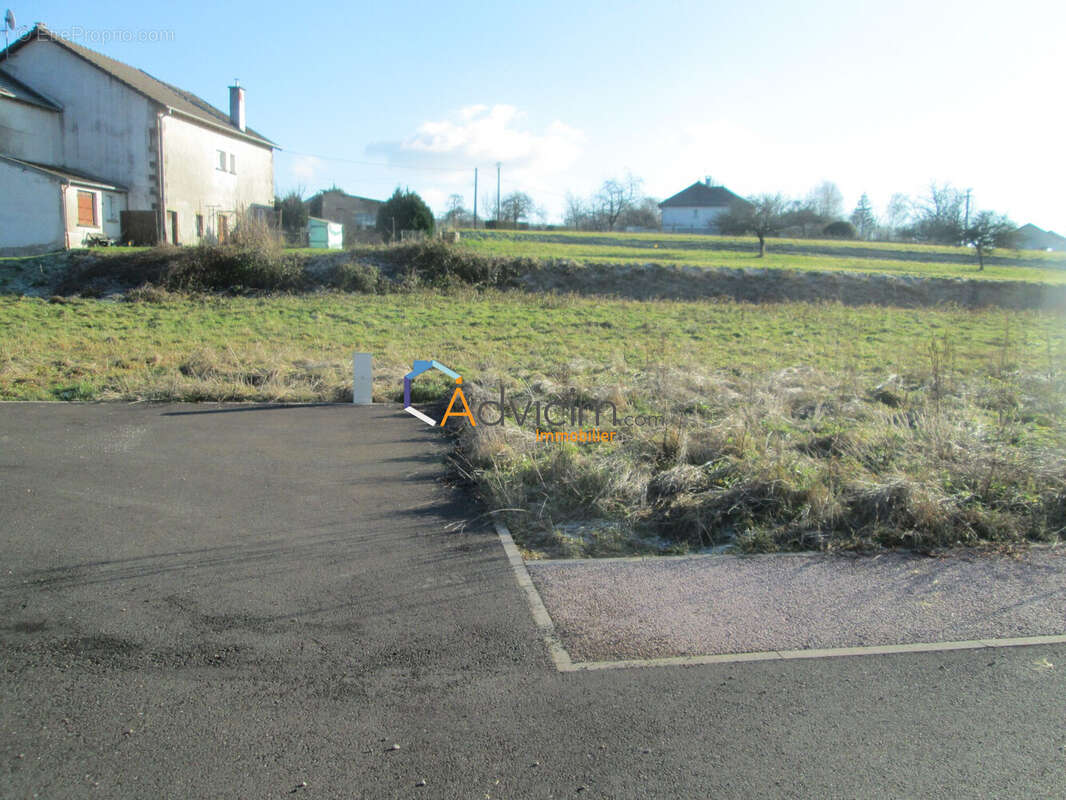 Terrain à FOUGEROLLES