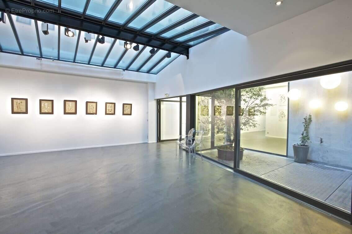 Surface exposition - Appartement à PARIS-11E