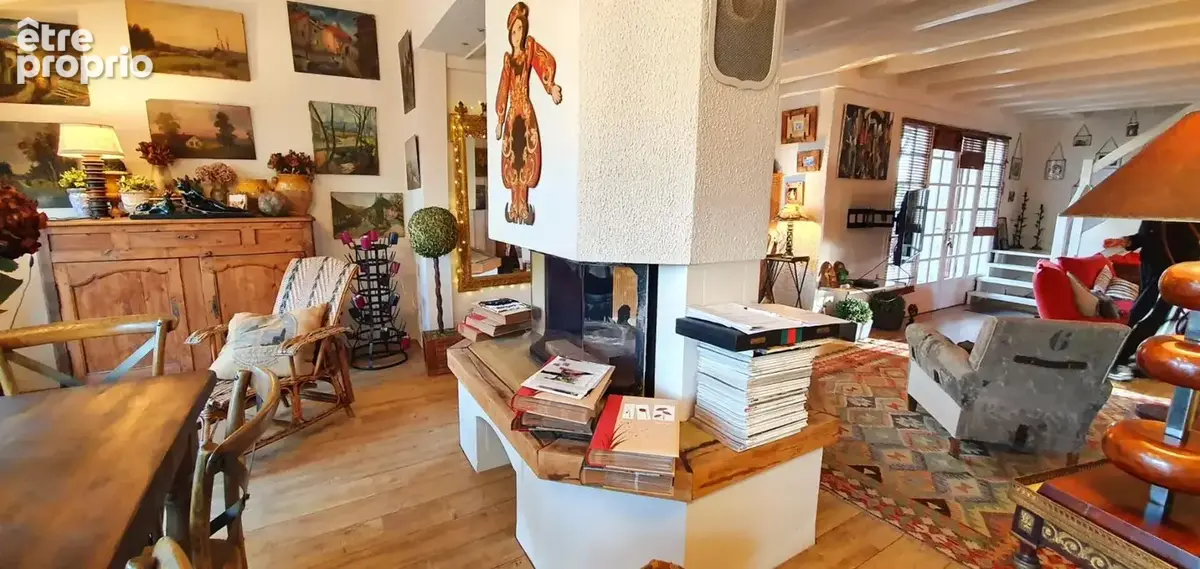 Maison avec piscine et grand garage - photo 12