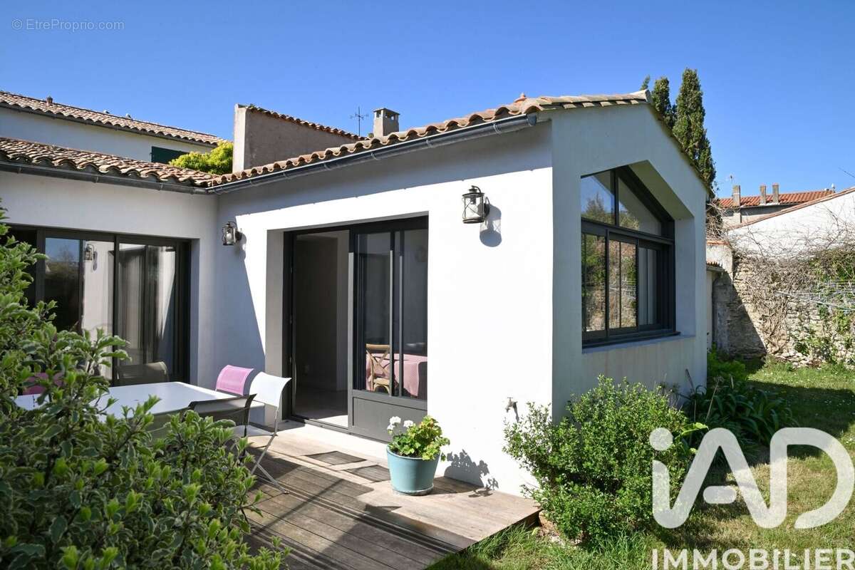 Photo 8 - Maison à SAINT-MARTIN-DE-RE