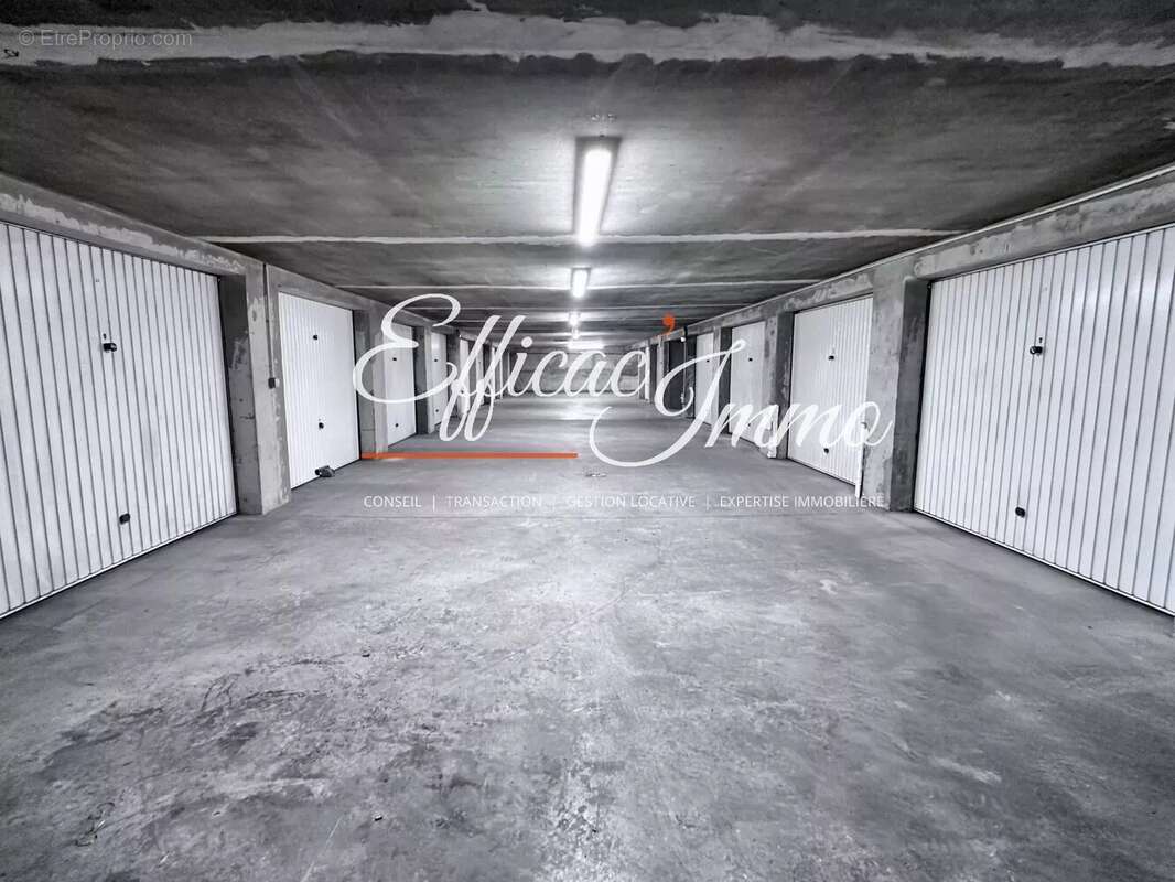Garage en sous-sol - photo 5