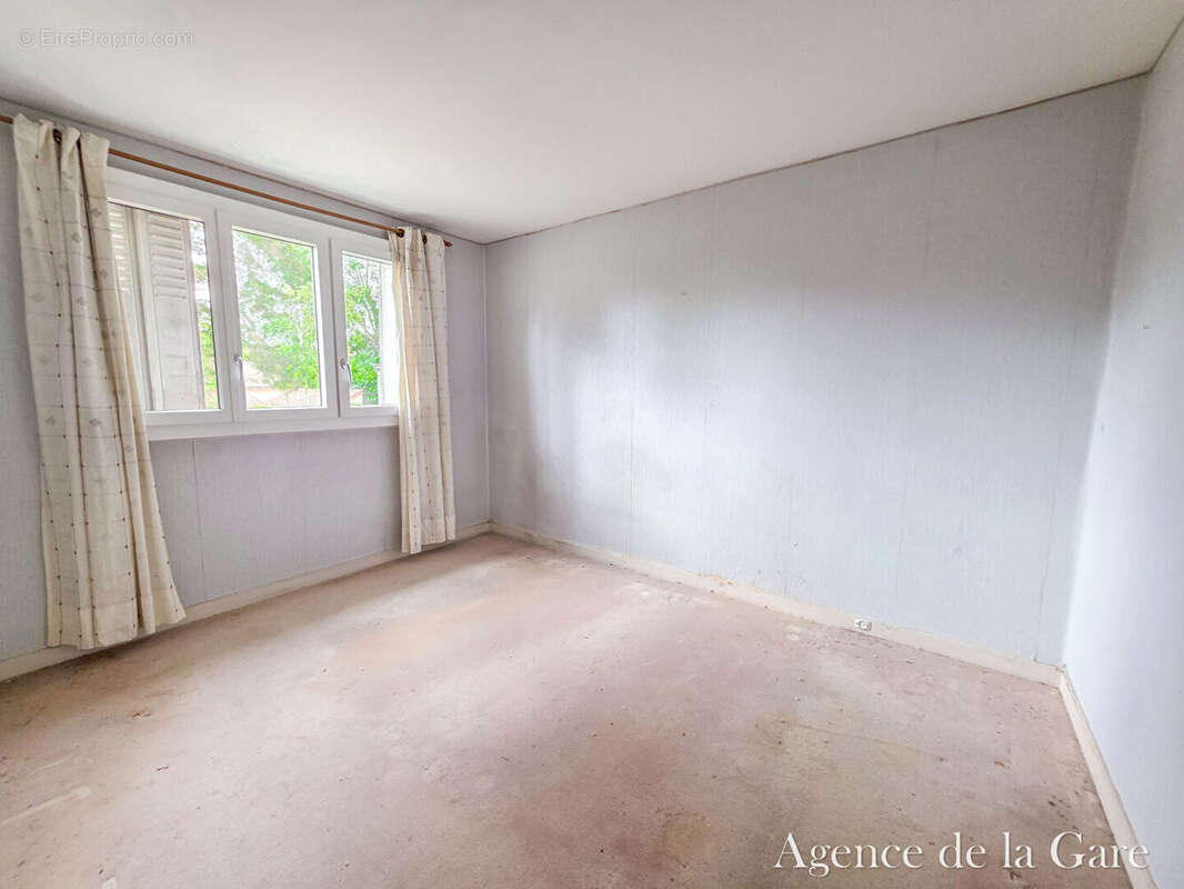 Appartement à MAISONS-LAFFITTE