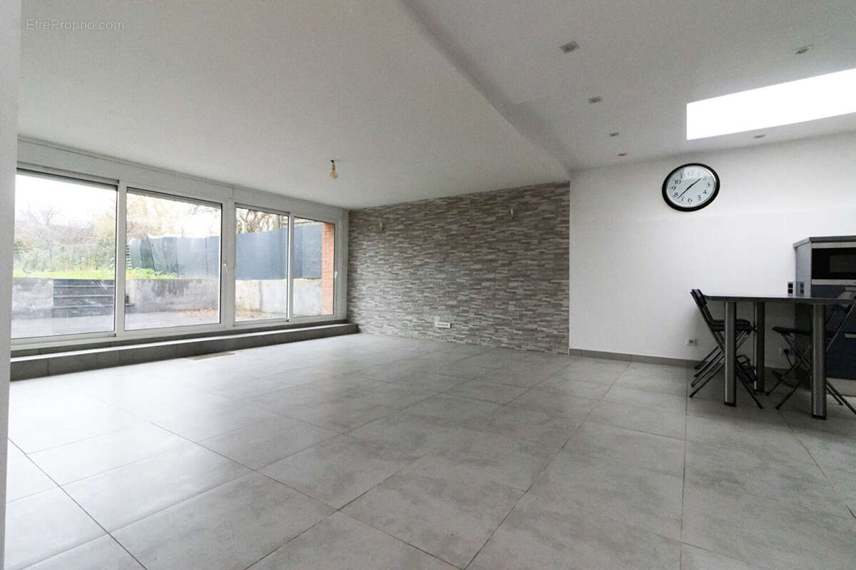 Maison à ARMENTIERES