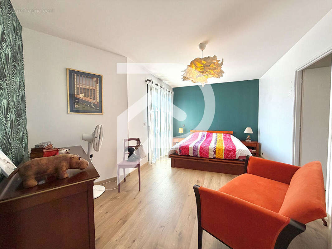 Maison Lagor - 5 pièces - 178 m² - photo 14
