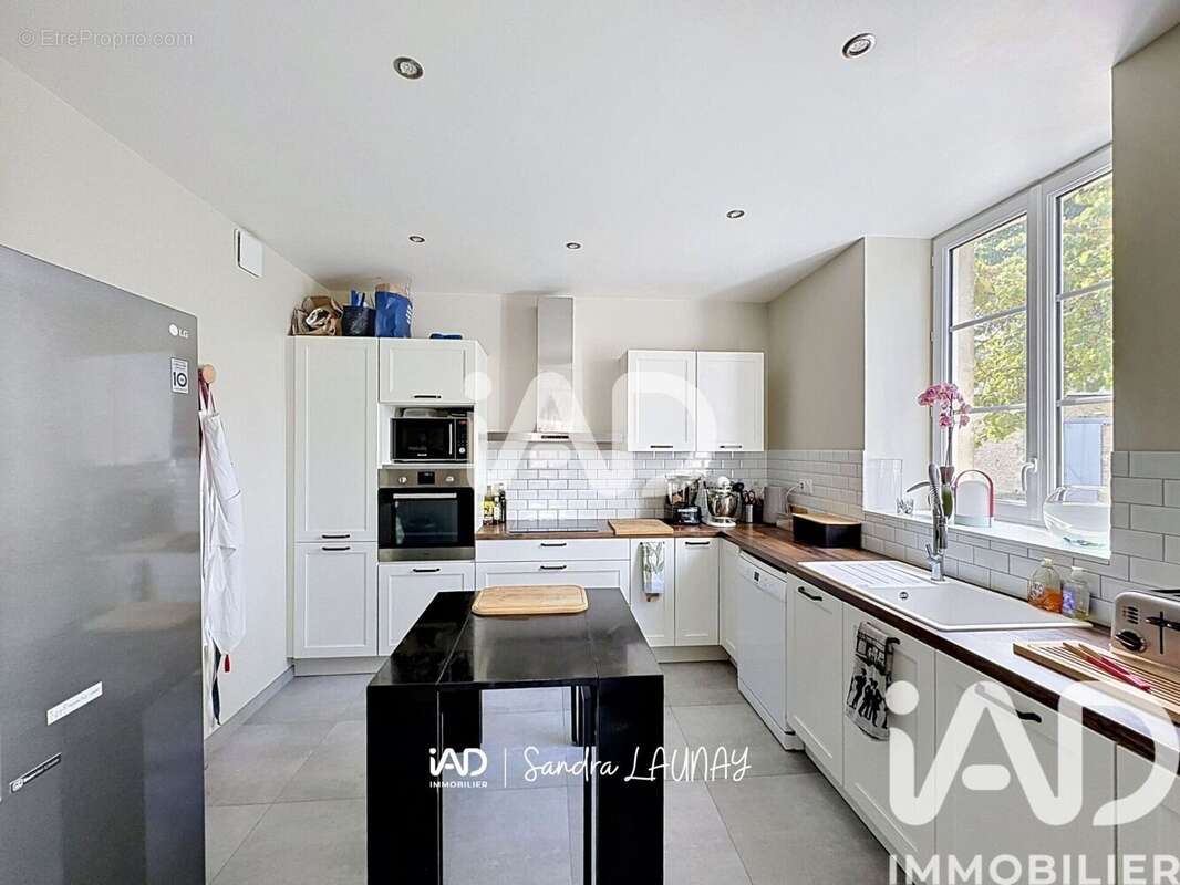 Maison 154 m² à Ascoux  - photo 6