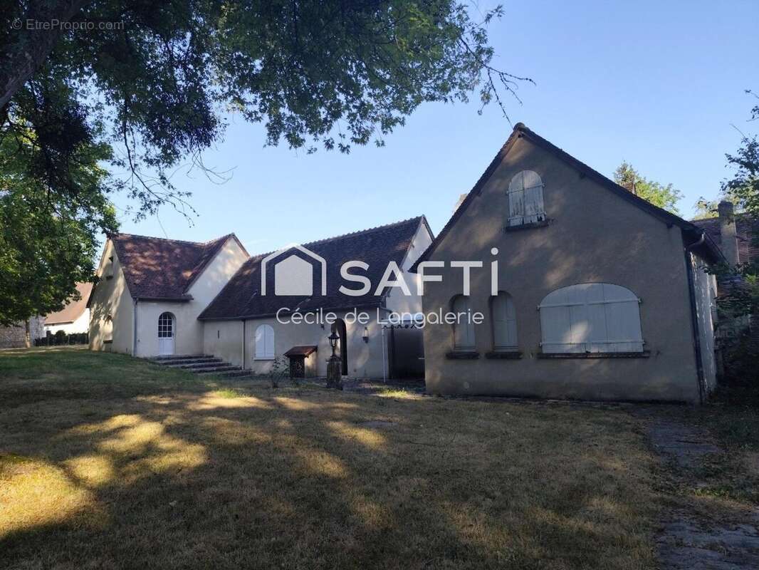 Maison 189 m² à Azay-Le-Ferron  - photo 3