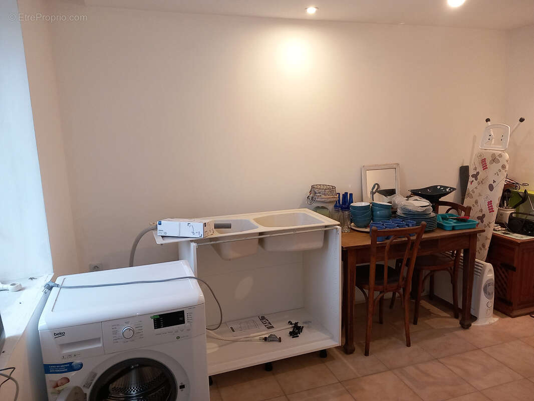 Maison à SAINT-PRIEST-LA-PLAINE