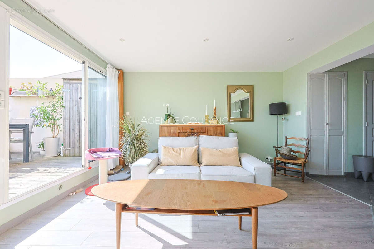 Appartement 82 m² à La Ciotat  - photo 2