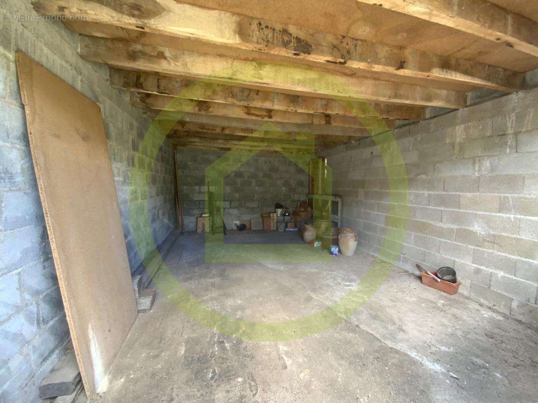 Commerce à LA FORET-DU-TEMPLE