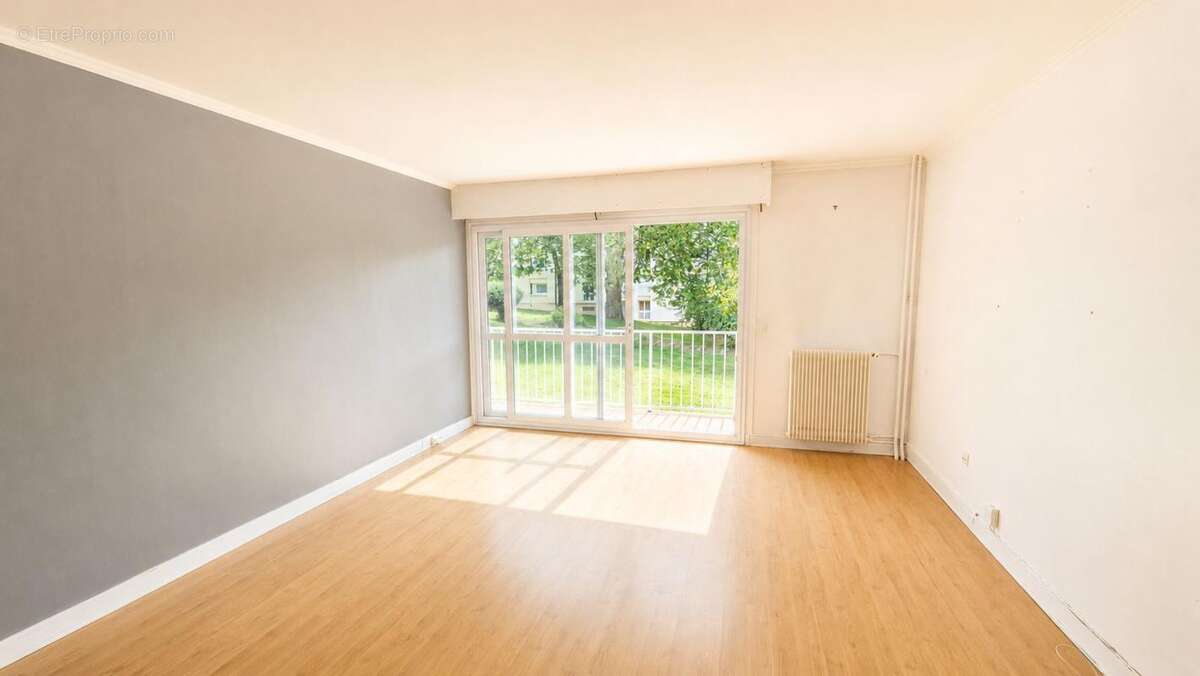 Appartement À Vendre - photo 2