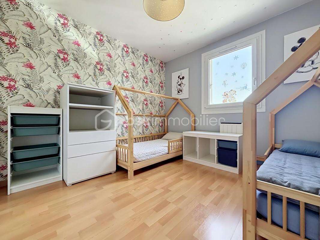 Appartement à VARCES-ALLIERES-ET-RISSET