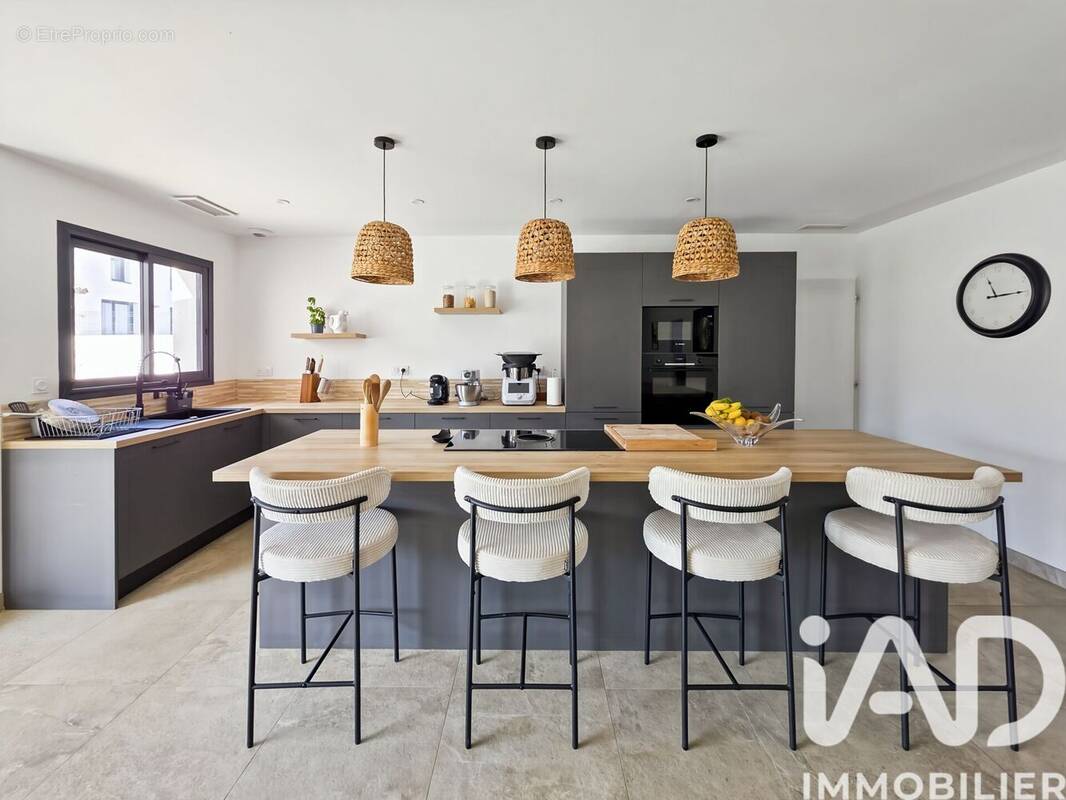 Photo 1 - Maison à MONTBLANC