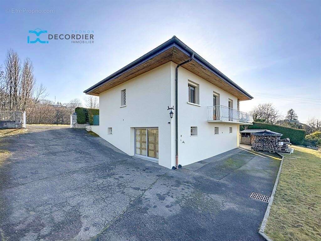 Maison à MARIN