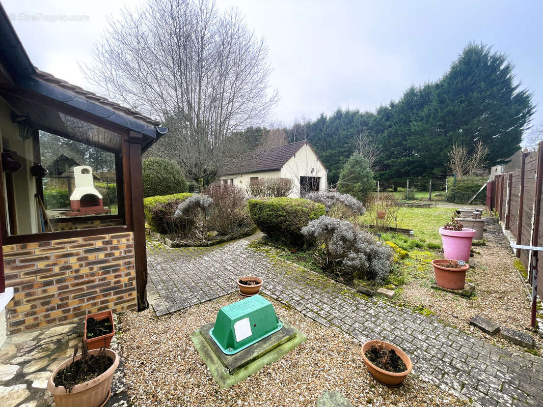 Maison dans un village de campagne à 5 minutes de Prémery - photo 3